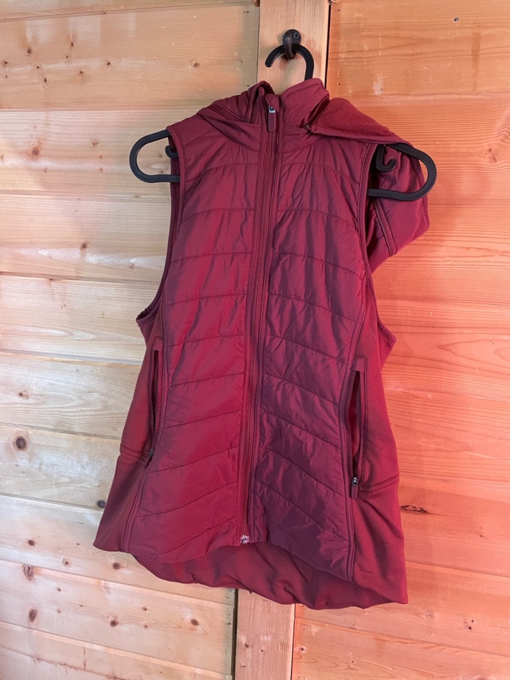 Women's Lululemon Hooded Vest - Burgundy